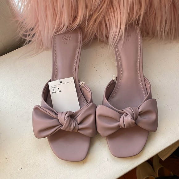 NWT H&M Purple Slip-on Sandals Size 7 - Picture 4 of 4